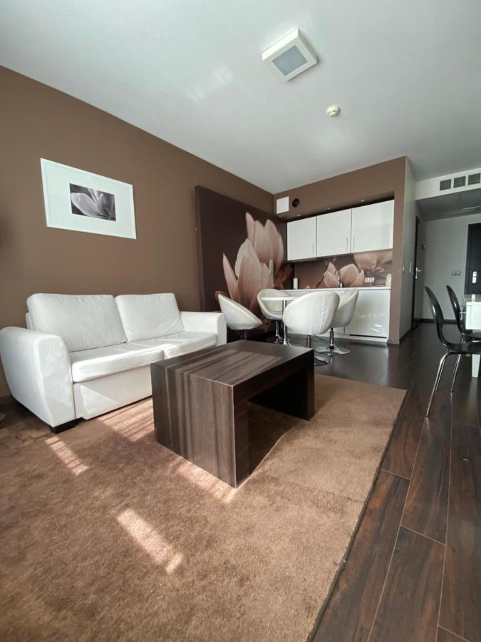 Apartament Prywatny Salon Z Aneksem Kuchennym I Sypialnia W Hotelu Diva Kolobřeh Exteriér fotografie