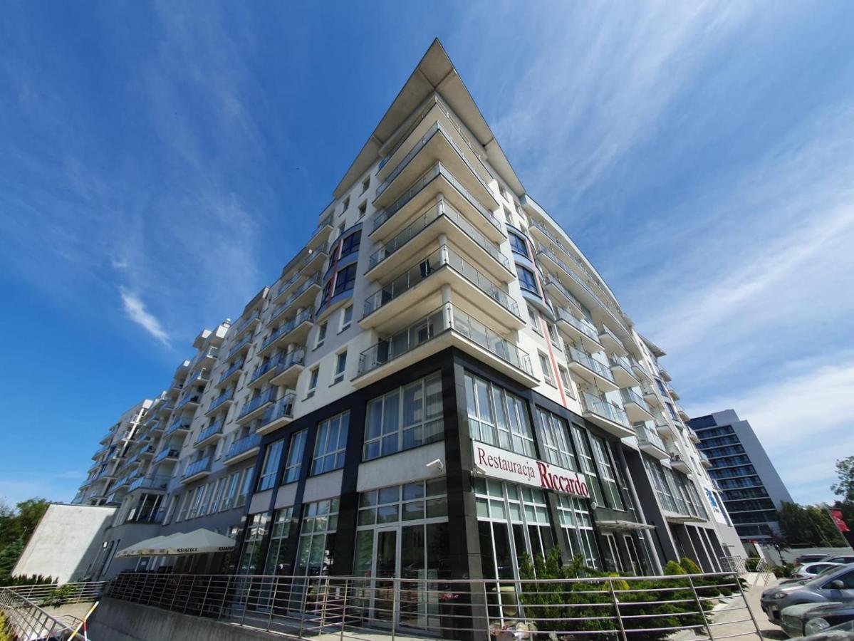 Apartament Prywatny Salon Z Aneksem Kuchennym I Sypialnia W Hotelu Diva Kolobřeh Exteriér fotografie