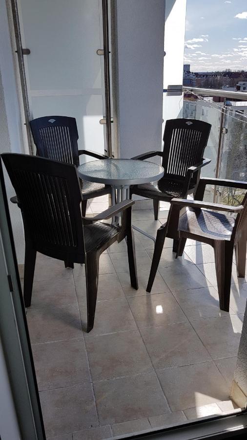 Apartament Prywatny Salon Z Aneksem Kuchennym I Sypialnia W Hotelu Diva Kolobřeh Exteriér fotografie