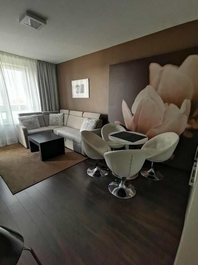Apartament Prywatny Salon Z Aneksem Kuchennym I Sypialnia W Hotelu Diva Kolobřeh Exteriér fotografie