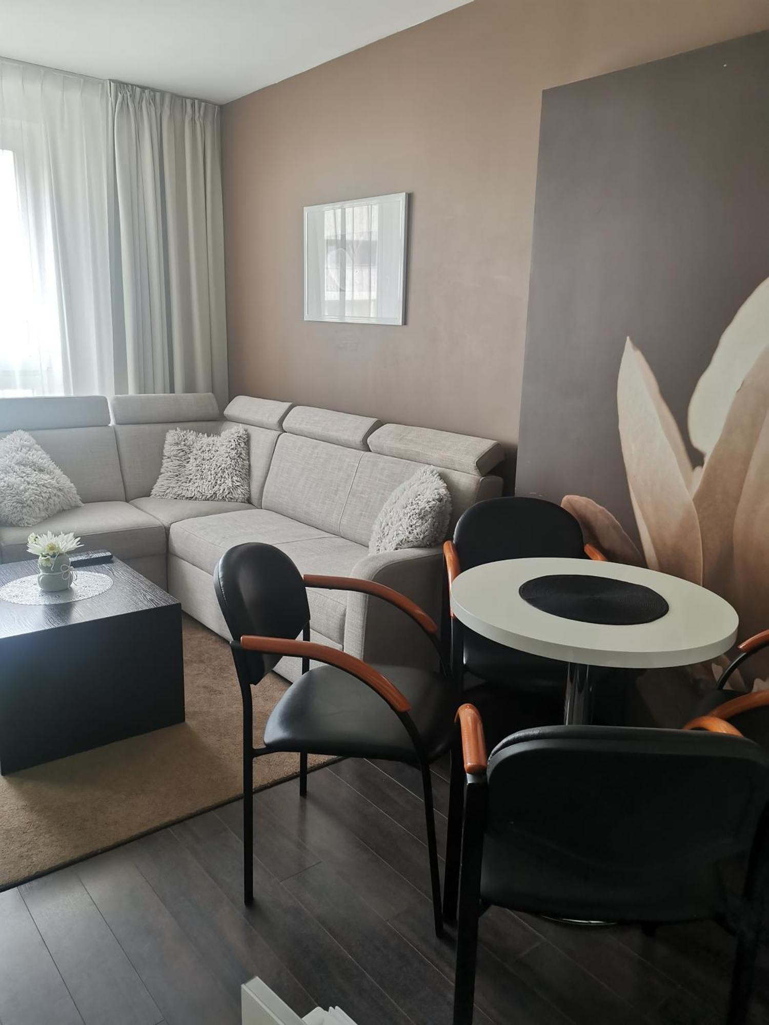 Apartament Prywatny Salon Z Aneksem Kuchennym I Sypialnia W Hotelu Diva Kolobřeh Exteriér fotografie